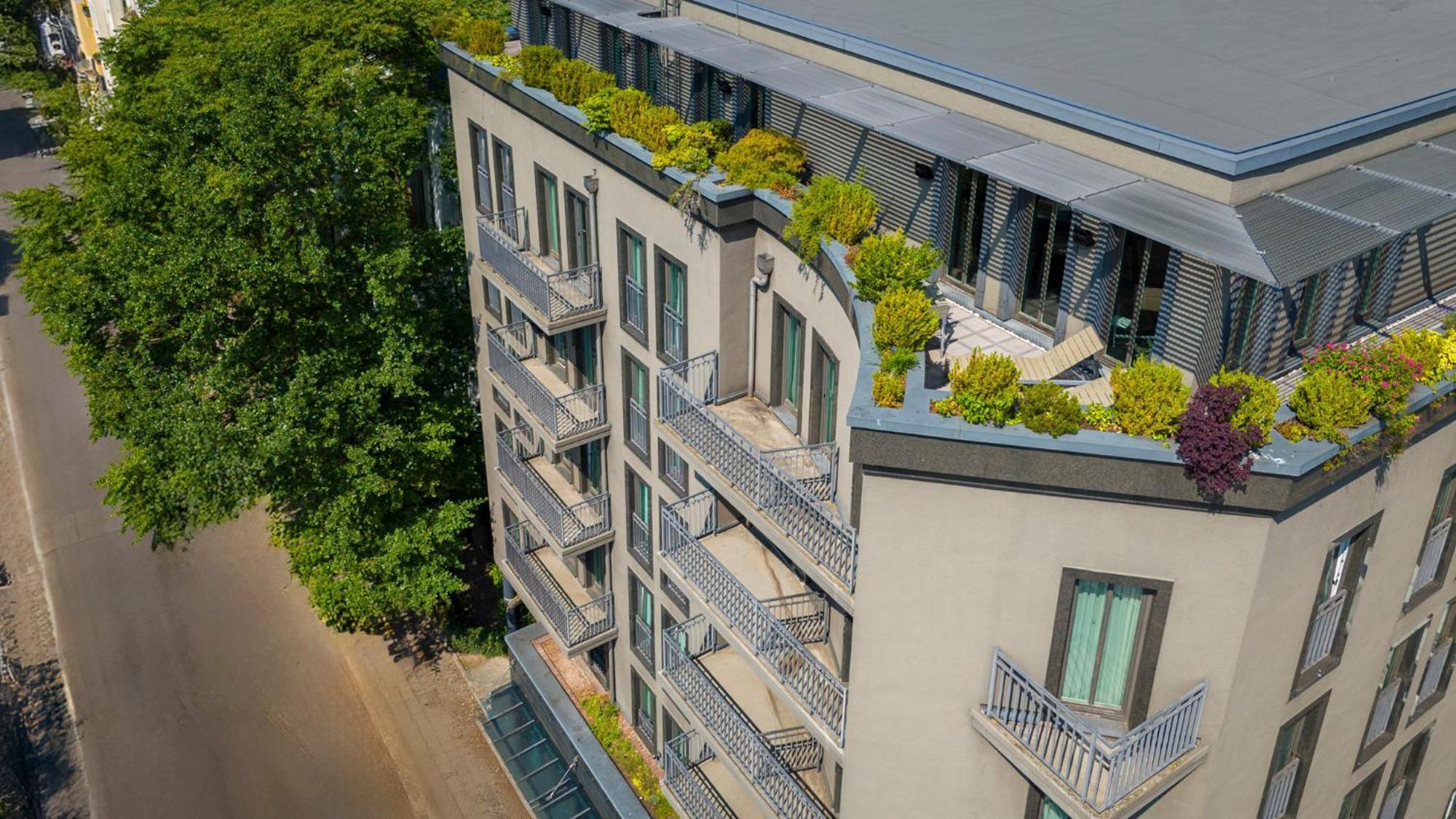 Hotel Newberlin — Fotos 1